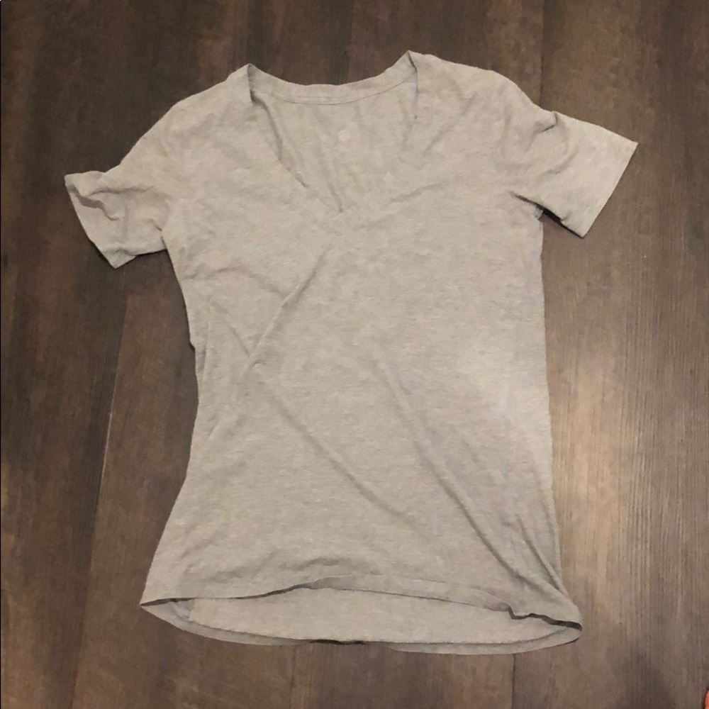 Grey Lululemon Tshirt